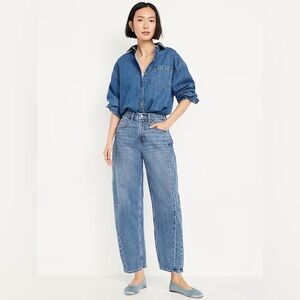 Old Navy High-Waisted Barrel Ankle Jeans